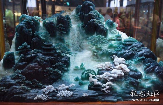 国产手机售价超iPhone，国产手机的发展前景如何？